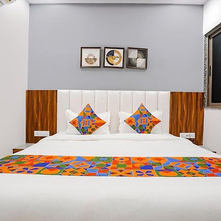 Fabhotel Magnus Surat Exterior photo
